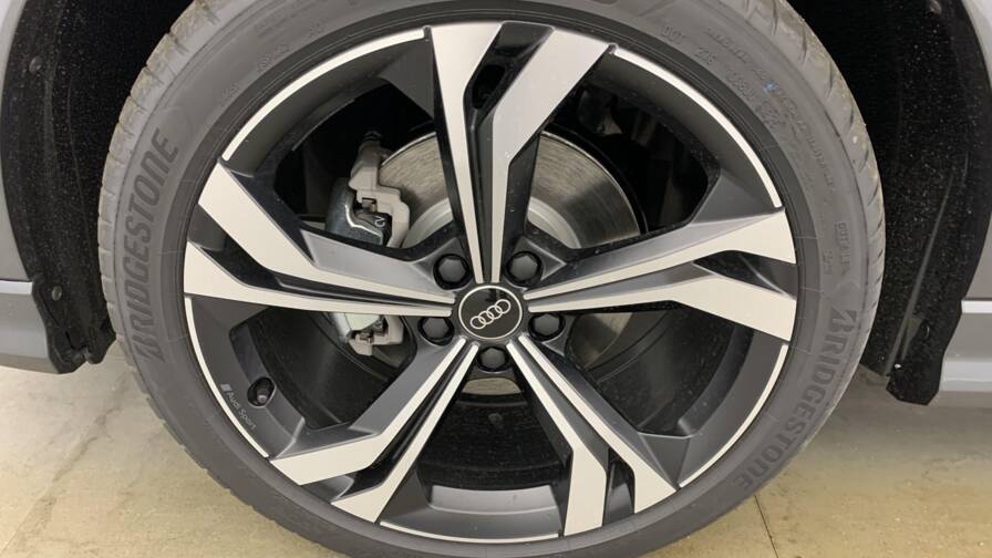 Mandataire Automobile neuf, recherche de Audi Q3-sportback-35-tdi-150-ch-s-tronic-7-s-line - E-Motors