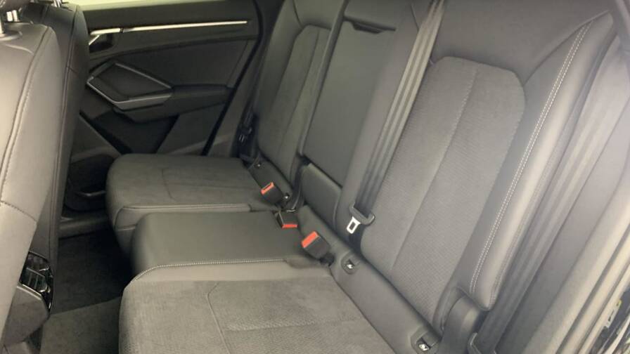 Mandataire Automobile neuf, recherche de Audi Q3-sportback-35-tdi-150-ch-s-tronic-7-s-line - E-Motors