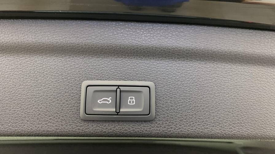 Mandataire Automobile neuf, recherche de Audi Q3-sportback-35-tdi-150-ch-s-tronic-7-s-line - E-Motors