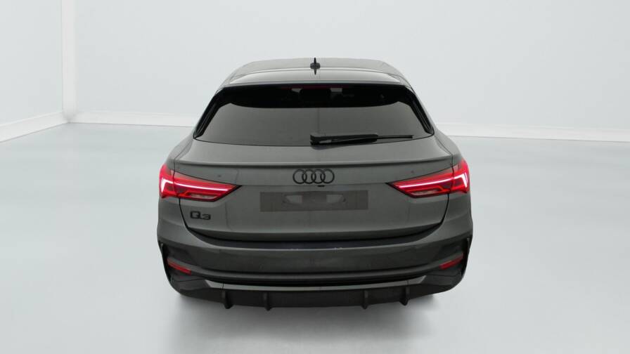 Mandataire Automobile neuf, recherche de Audi Q3-sportback-35-tdi-150-ch-s-tronic-7-s-line-plus - E-Motors
