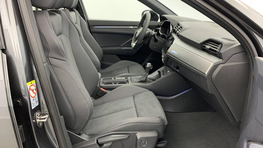 Mandataire Automobile neuf, recherche de Audi Q3-sportback-35-tdi-150-ch-s-tronic-7-s-line-plus - E-Motors