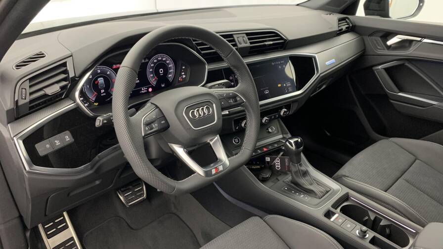 Mandataire Automobile neuf, recherche de Audi Q3-sportback-35-tdi-150-ch-s-tronic-7-s-line-plus - E-Motors