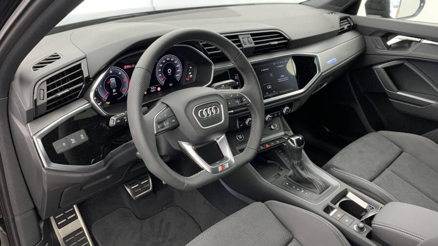 Mandataire Automobile neuf, recherche de Audi Q3-sportback-35-tdi-150-ch-s-tronic-7-s-line-plus - E-Motors