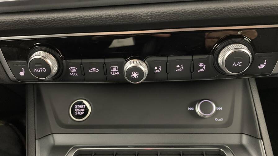 Mandataire Automobile neuf, recherche de Audi Q3-sportback-35-tdi-150-ch-s-tronic-7-s-line-plus - E-Motors