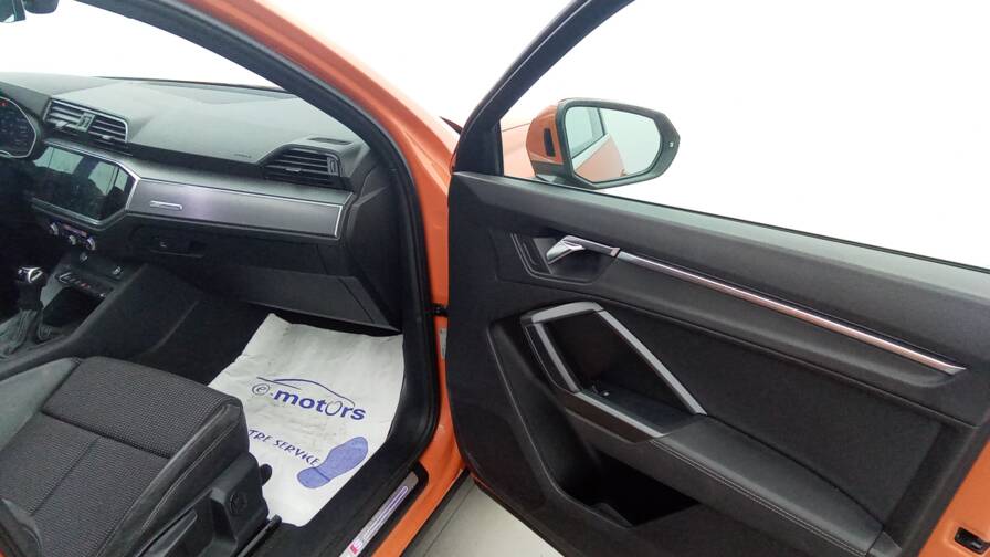 Mandataire Automobile occasion, recherche de Audi Q3-sportback-35-tdi-150-s-tronic-7-s-line-toit-camera - E-Motors