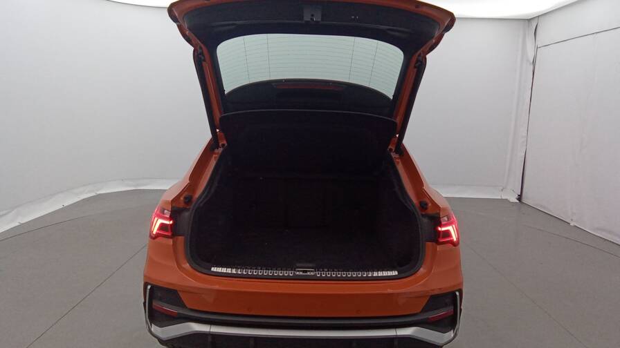 Mandataire Automobile occasion, recherche de Audi Q3-sportback-35-tdi-150-s-tronic-7-s-line-toit-camera - E-Motors