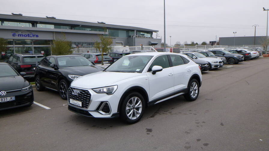 Avis-mandataire-auto-Emotors-Audi-Q3-sportback-Q3-s-line-sportback-35-tdi-150-ch-s-tronic-7.