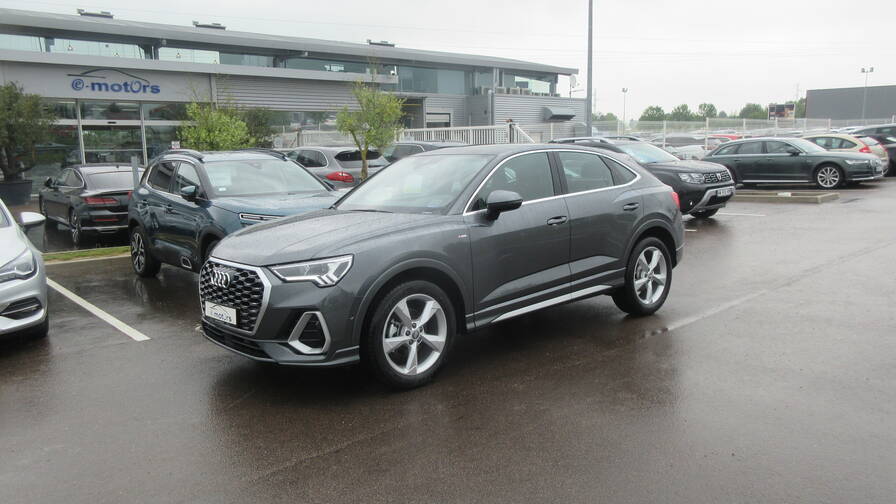 Avis-mandataire-auto-Emotors-Audi-Q3-sportback-S-line-35-tdi-150-ch-s-tronic-7-plus-ja19-plus-camera-de-recul-plus-sieges-chauffants-plus-toit-pano.