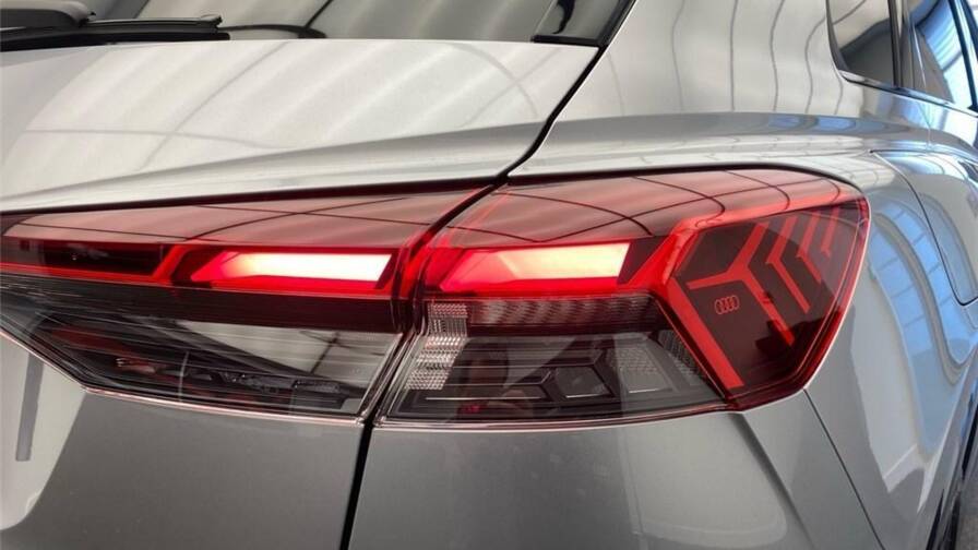 Mandataire Automobile neuf, recherche de Audi Q4-e-tron-45-285-ch-82-kwh - E-Motors