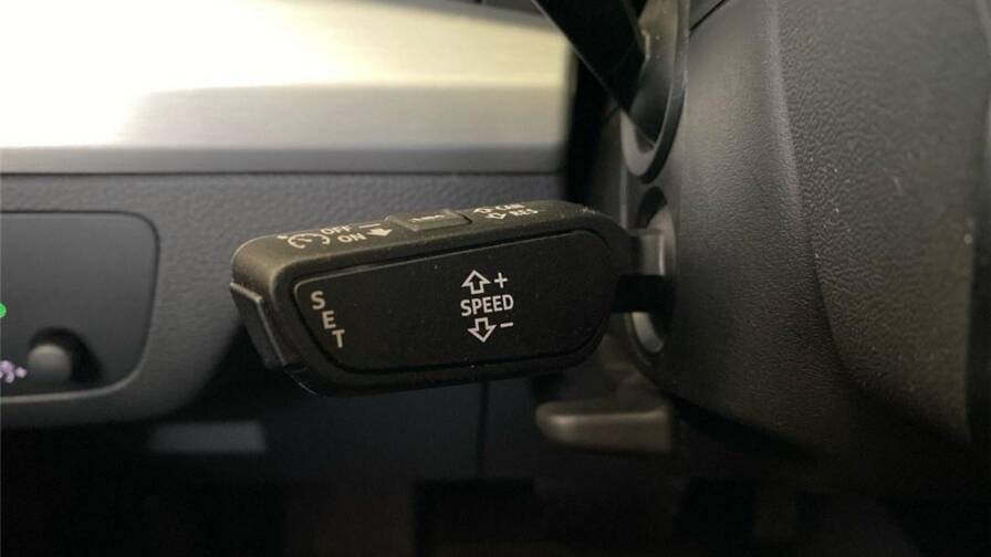 Mandataire Automobile occasion, recherche de Audi Q5-ii-50-tfsie-299-s-tronic-7-quattro-s-line - E-Motors