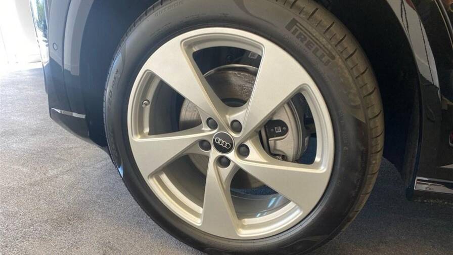 Mandataire Automobile neuf, recherche de Audi Q5-iii-tfsi-204-ch-hybride-s-tronic-7-quattro-s-line - E-Motors