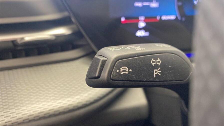 Mandataire Automobile neuf, recherche de Audi Q5-iii-tfsi-204-ch-hybride-s-tronic-7-quattro-s-line - E-Motors