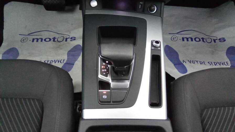 Mandataire Automobile occasion, recherche de Audi Q5-sportback-35-tdi-163-s-tronic-7-design - E-Motors