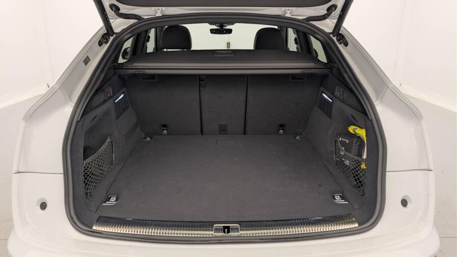 Mandataire Automobile occasion, recherche de Audi Q5-sportback-50-tfsie-299-s-tronic-7-quattro-s-line - E-Motors