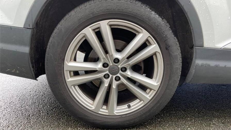 Mandataire Automobile occasion, recherche de Audi Q7-ii-3-0-v6-tdi-clean-diesel-272-tiptronic-8-quattro-5pl-s-line - E-Motors