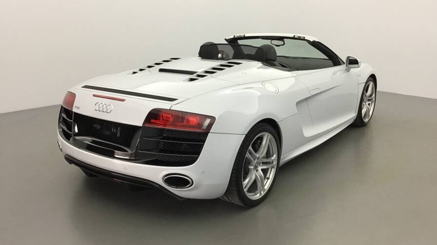 Mandataire Automobile occasion, recherche de Audi R8-spyder-v10-5-2-fsi-525-quattro-r-tronic2-portes-vp-essence-sans-plomb082010-092012 - E-Motors