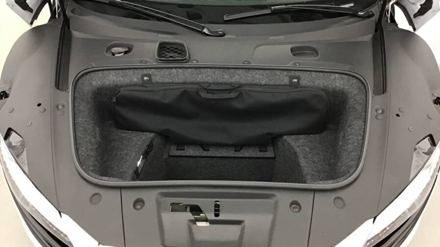 Mandataire Automobile occasion, recherche de Audi R8-spyder-v10-5-2-fsi-525-quattro-r-tronic2-portes-vp-essence-sans-plomb082010-092012 - E-Motors