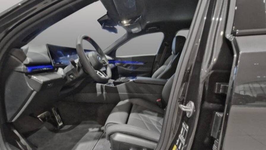 Mandataire Automobile neuf, recherche de Bmw I5-edrive40-340-ch-m-sport - E-Motors