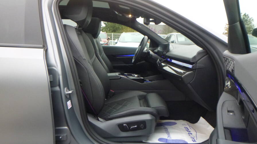 Mandataire Automobile occasion, recherche de Bmw I5-touring-m60-xdrive-601-ch - E-Motors