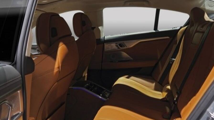 Mandataire Automobile neuf, recherche de Bmw M8-gran-coupe-625-ch-bva8-competition - E-Motors