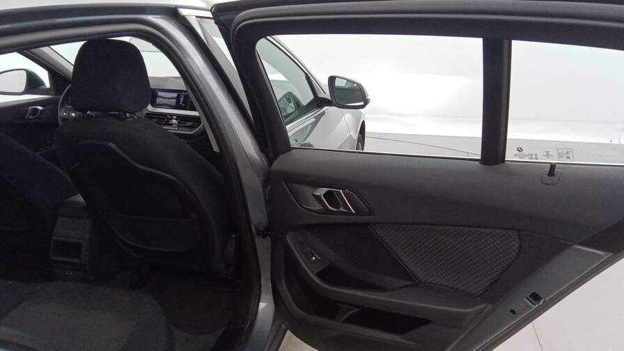 Mandataire Automobile occasion, recherche de Bmw 116d-116-dkg7-design-gpspro-park-assist - E-Motors