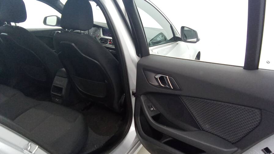 Mandataire Automobile occasion, recherche de Bmw 116i-109-dkg7-design - E-Motors