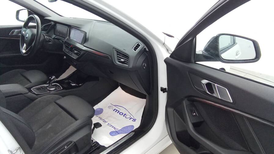 Mandataire Automobile occasion, recherche de Bmw 118i-136-dkg7-edition-sport - E-Motors