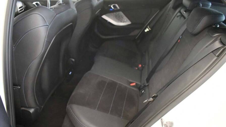 Mandataire Automobile occasion, recherche de Bmw 118d-150-ch-dkg7-m-sport - E-Motors