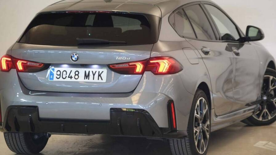 Mandataire Automobile occasion, recherche de Bmw 120d-163-ch-dkg7-m-sport-design - E-Motors