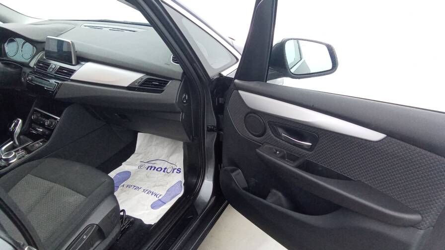 Mandataire Automobile occasion, recherche de Bmw Active-tourer-216d-116-dkg7-lounge-gps-camera - E-Motors