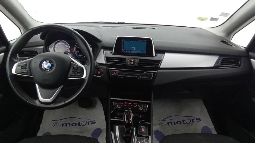 Mandataire Automobile occasion, recherche de Bmw Active-tourer-216d-116-dkg7-lounge-gps-camera - E-Motors