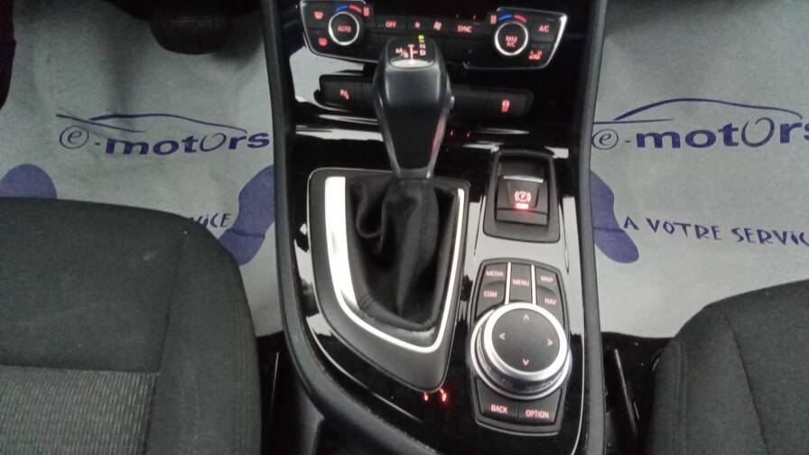 Mandataire Automobile occasion, recherche de Bmw Active-tourer-225xe-224-lounge-gps-camera - E-Motors
