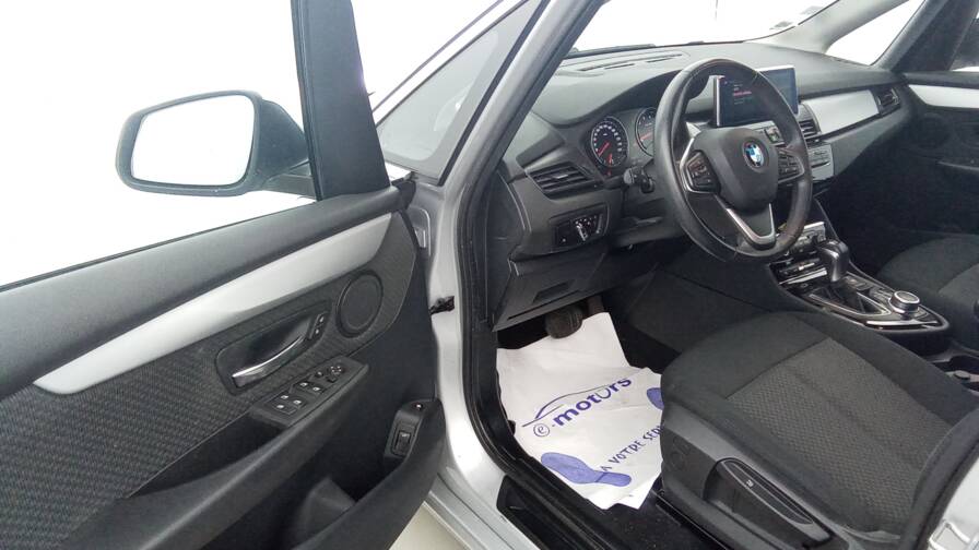 Mandataire Automobile occasion, recherche de Bmw Active-tourer-225xe-iperformance-224-bva6-design - E-Motors