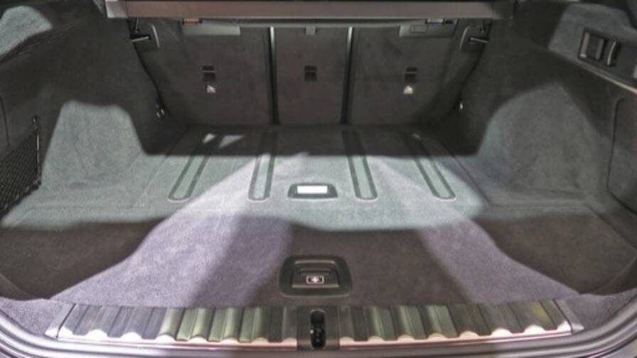 Mandataire Automobile neuf, recherche de Bmw Touring-318d-150-ch-bva8 - E-Motors