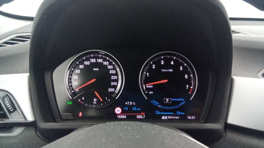 Mandataire Automobile occasion, recherche de Bmw X1-xdrive-25e-220-lounge-plus-pdc-ar - E-Motors