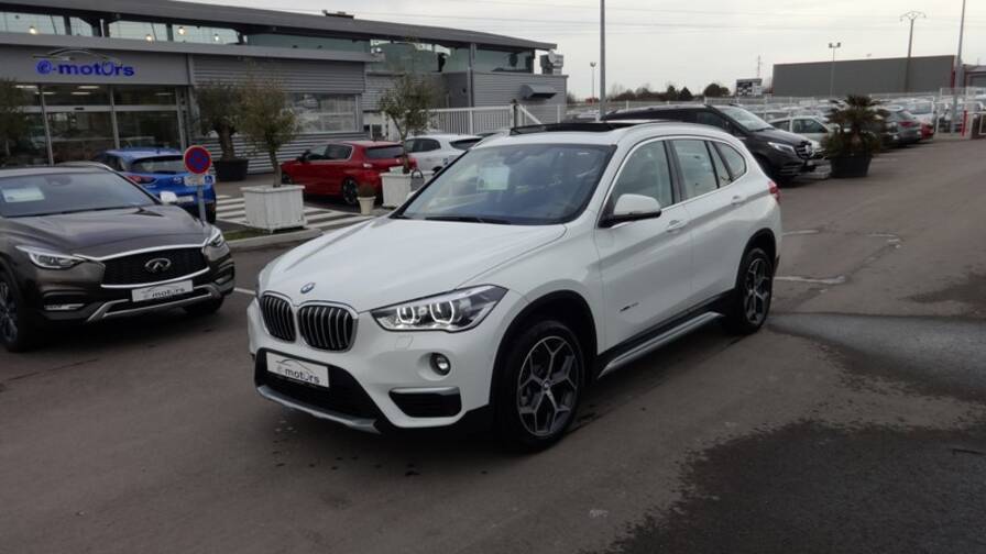 Avis-mandataire-auto-Emotors-Bmw-X1-f48-X1-xdrive-xline-20d-automatique-plus-toit-panoramique.