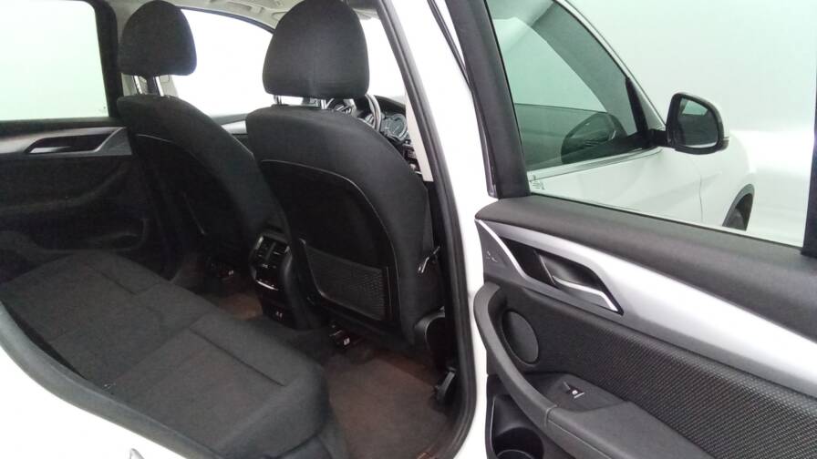 Mandataire Automobile occasion, recherche de Bmw X3-xdrive-30e-292-bva8-lounge - E-Motors