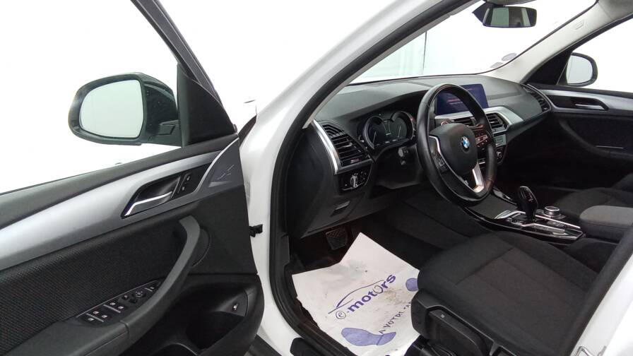 Mandataire Automobile occasion, recherche de Bmw X3-xdrive-30e-292-bva8-lounge - E-Motors