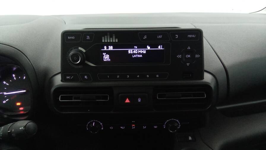 Mandataire Automobile occasion, recherche de Citroen Berlingo-taille-m-puretech-110-live - E-Motors