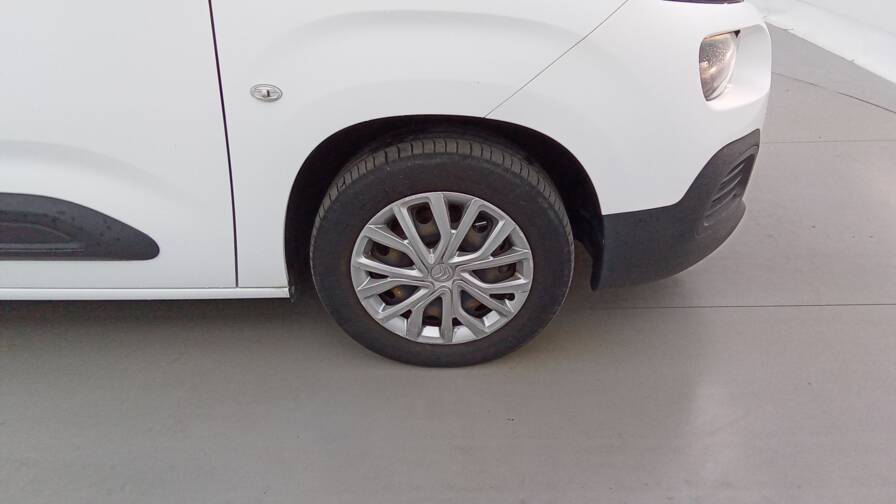 Mandataire Automobile occasion, recherche de Citroen Berlingo-taille-m-puretech-110-live - E-Motors