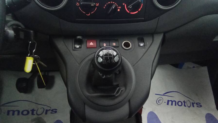 Mandataire Automobile occasion, recherche de Citroen Berlingo-m-vti-95 - E-Motors