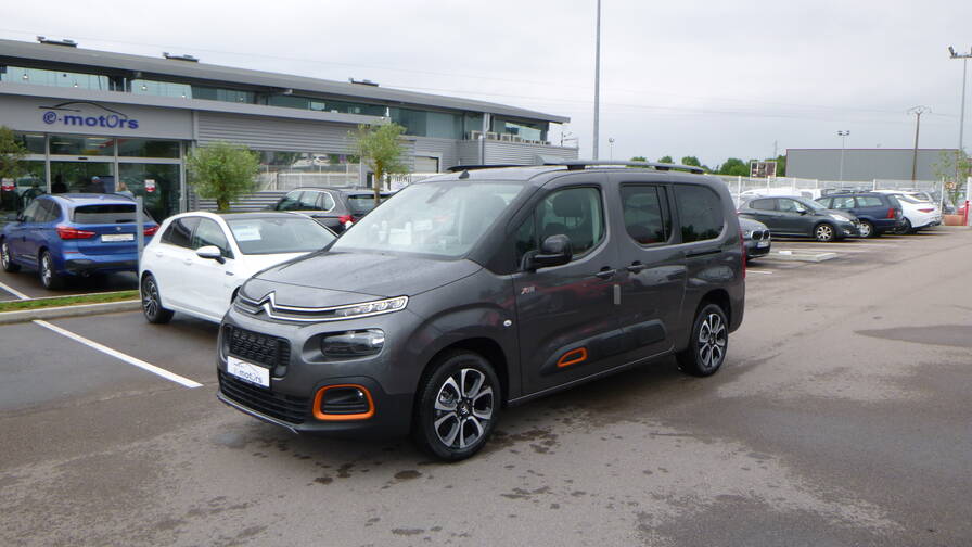 Avis-mandataire-auto-Emotors-Citroen-Berlingo-Taille-xl-shine-bluehdi-130-s-s-plus-pack-xtr.
