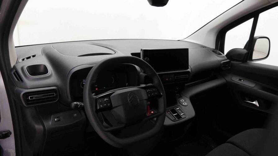 Mandataire Automobile neuf, recherche de Citroen Berlingo-1-5-hdi-130-eat8 - E-Motors