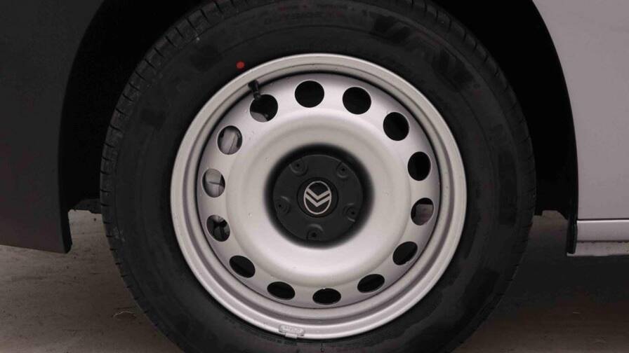 Mandataire Automobile neuf, recherche de Citroen Berlingo-1-5-hdi-130-eat8 - E-Motors