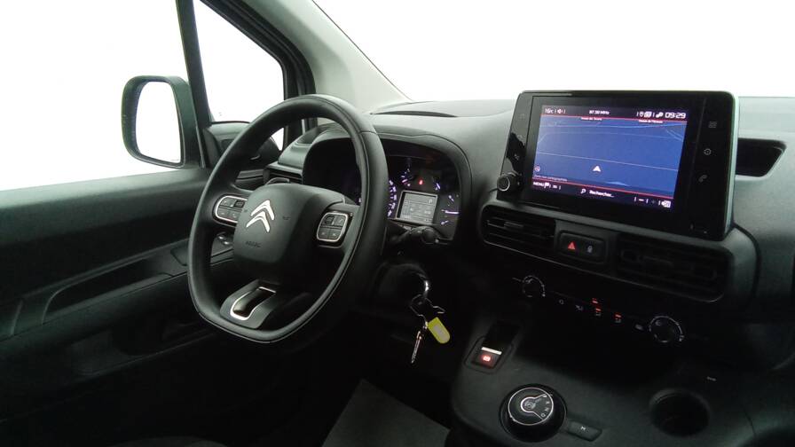 Mandataire Automobile occasion, recherche de Citroen Berlingo-van-m-1000-puretech-130-eat8-club-plus-gps-plus-cam-ra - E-Motors