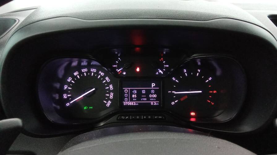 Mandataire Automobile occasion, recherche de Citroen Berlingo-van-m-1000-puretech-130-eat8-club-plus-gps-plus-cam-ra - E-Motors