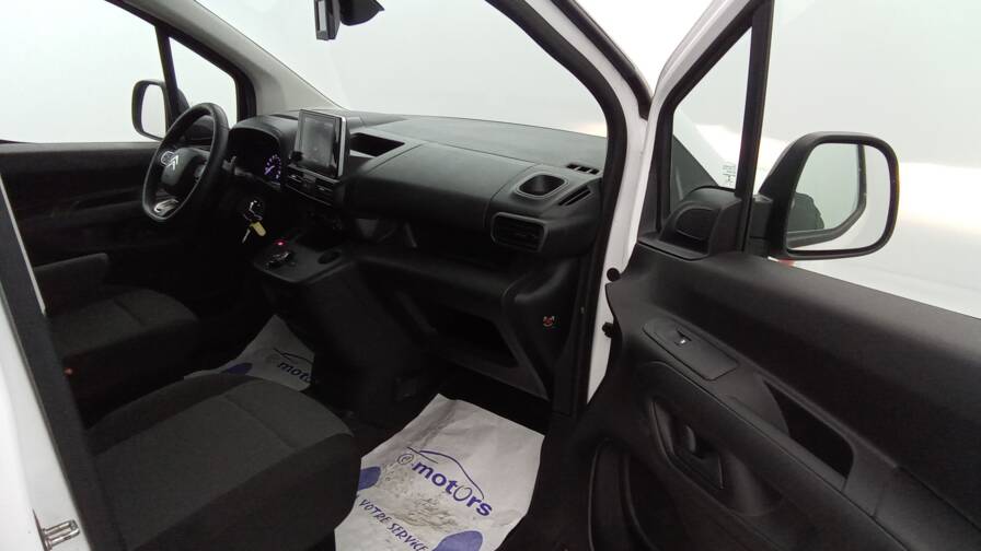 Mandataire Automobile occasion, recherche de Citroen Berlingo-van-m-1000-puretech-130-eat8-club-plus-gps-plus-cam-ra - E-Motors