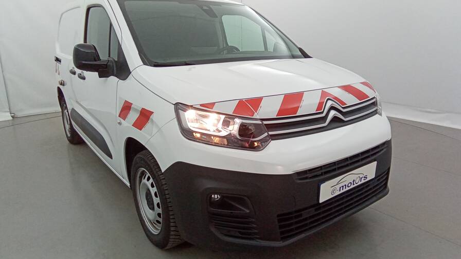 Mandataire Automobile occasion, recherche de Citroen Berlingo-van-m-1000-puretech-130-eat8-club-plus-gps-plus-cam-ra - E-Motors