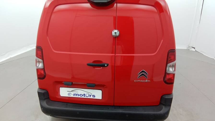 Mandataire Automobile occasion, recherche de Citroen Berlingo-van-m-650-bluehdi-130-eat8-driver-3pl-plus-gps - E-Motors