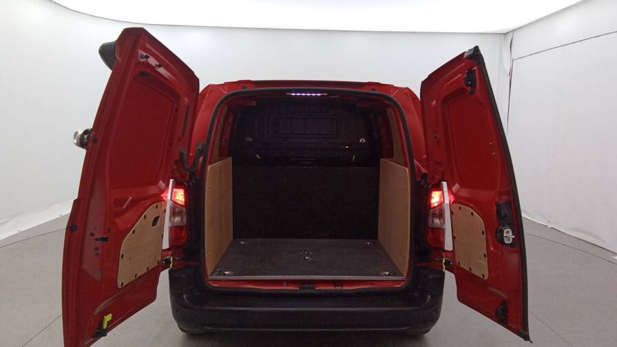 Mandataire Automobile occasion, recherche de Citroen Berlingo-van-m-650-puretech-130-eat8-driver-3pl - E-Motors